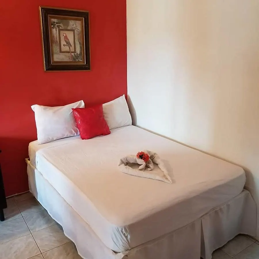 فندق نيغريلفي  Bourbon Beach Jamaica
